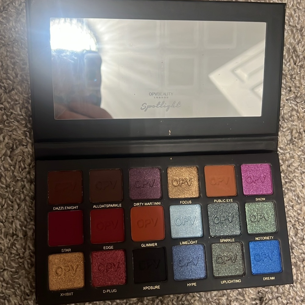 opv beauty london eyeshadow palette - Picture 4 of 5